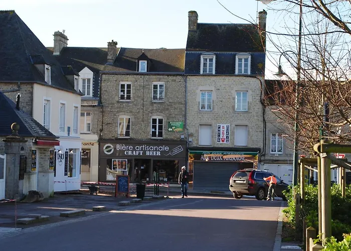 De La Place De L'eglise